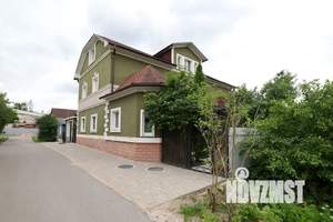 Дом 320м², 3-этажный, посуточно,