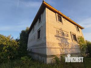 Дом 370м², 2-этажный, участок 9 сот.