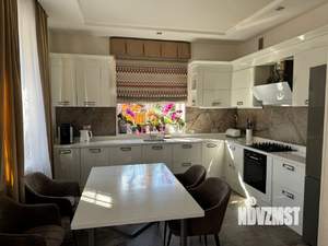 Коттедж 274м², 2-этажный, участок 5 сот.