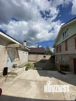 Дом 323м², 2-этажный, участок 11 сот.