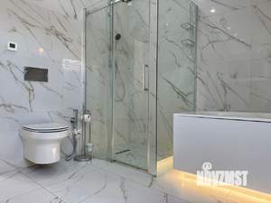 Коттедж 274м², 2-этажный, участок 5 сот.