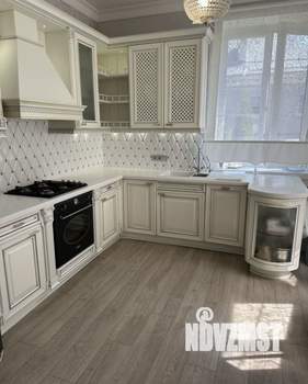 Коттедж 250м², 3-этажный, на длительный срок, 