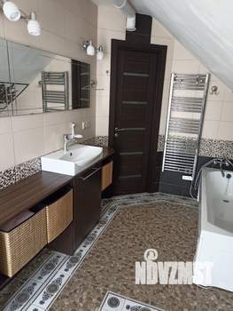 Дом 155м², 2-этажный, участок 15 сот.  