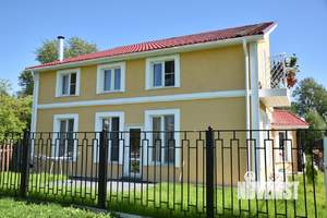 Дом 250м², 2-этажный, участок 10 сот.  