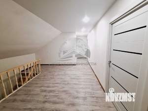 Коттедж 95м², 2-этажный, участок 6 сот.  