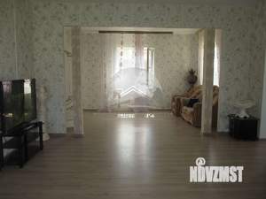 Коттедж 160м², 2-этажный, участок 6 сот.  
