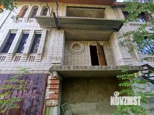 Дом 370м², 2-этажный, участок 9 сот.  