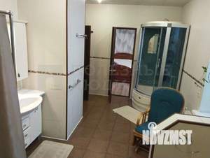 Коттедж 144м², 2-этажный, участок 6 сот.  