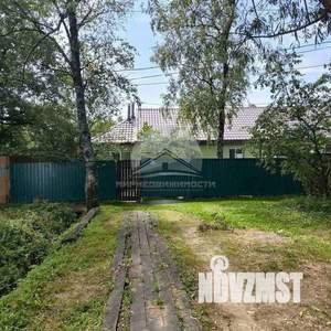 Дом 50м², 2-этажный, участок 6 сот.  