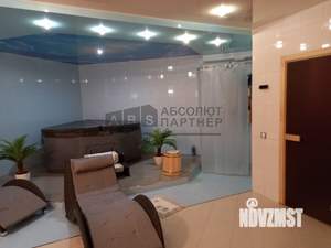 Дом 450м², 3-этажный, участок 11 сот.  