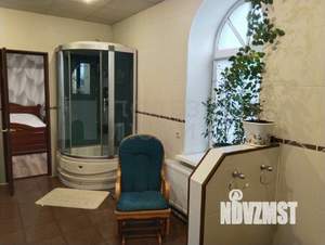 Коттедж 144м², 2-этажный, участок 6 сот.  