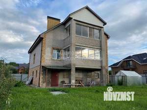 Дом 288м², 3-этажный, участок 7 сот.  