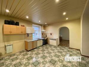 Дом 288м², 3-этажный, участок 7 сот.  