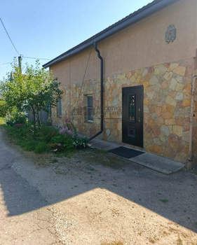Дом 160м², 2-этажный, участок 6 сот.  