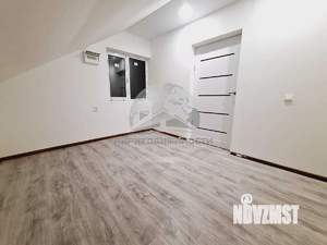 Коттедж 95м², 2-этажный, участок 6 сот.  