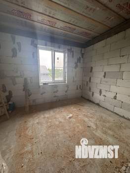 Таунхаус 180м², 2-этажный, участок 5 сот.  