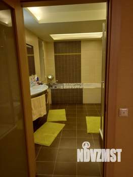 Дом 450м², 3-этажный, участок 11 сот.  