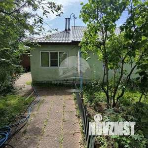 Дом 50м², 2-этажный, участок 6 сот.  