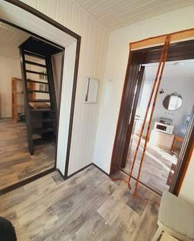 Дом 60м², 2-этажный, участок 6 сот.  