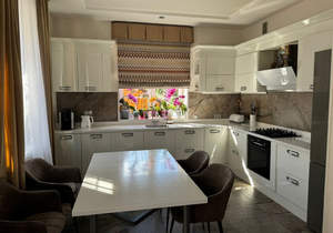 Дом 274м², 2-этажный, участок 5 сот.  