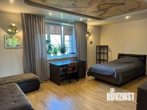 Коттедж 274м², 2-этажный, участок 5 сот.  