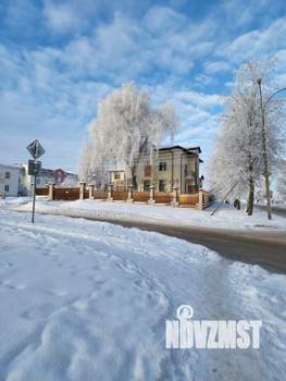 Дом 450м², 3-этажный, участок 11 сот.  