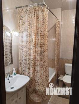 Коттедж 144м², 2-этажный, участок 6 сот.  