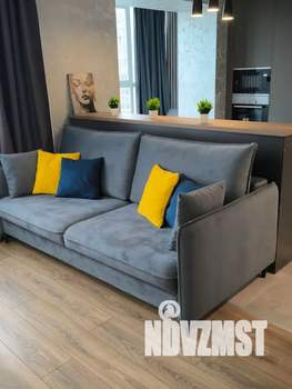 Студия квартира, посуточно, 42м2, 5/8 этаж