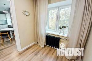 2-к квартира, посуточно, 44м2, 2/4 этаж