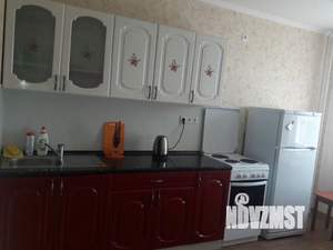 1-к квартира, посуточно, 43м2, 1/1 этаж