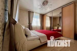 3-к квартира, посуточно, 67м2, 2/2 этаж