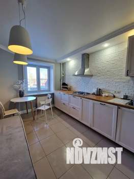 1-к квартира, посуточно, 44м2, 2/9 этаж