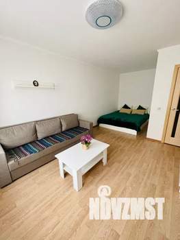 1-к квартира, посуточно, 42м2, 5/9 этаж