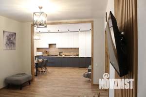 2-к квартира, посуточно, 80м2, 2/4 этаж