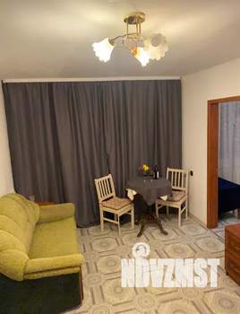 2-к квартира, посуточно, 44м2, 3/5 этаж