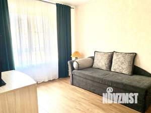 1-к квартира, посуточно, 40м2, 7/9 этаж