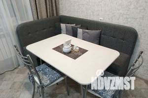 1-к квартира, посуточно, 38м2, 2/4 этаж