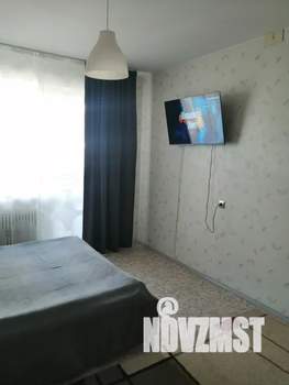 1-к квартира, посуточно, 38м2, 4/9 этаж