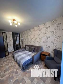 1-к квартира, посуточно, 38м2, 2/5 этаж