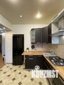 1-к квартира, посуточно, 50м2, 4/4 этаж