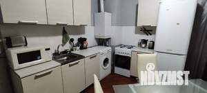 1-к квартира, посуточно, 44м2, 7/9 этаж