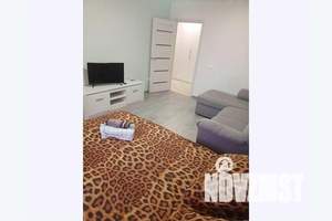 1-к квартира, посуточно, 47м2, 6/9 этаж