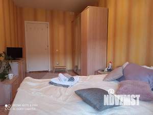 1-к квартира, посуточно, 37м2, 2/9 этаж