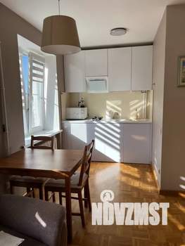 Студия квартира, посуточно, 32м2, 2/5 этаж