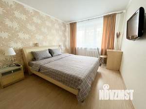 2-к квартира, посуточно, 50м2, 2/5 этаж