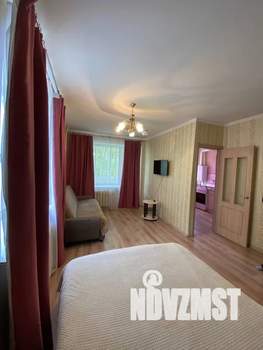 1-к квартира, посуточно, 33м2, 2/5 этаж