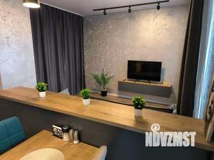 Студия квартира, посуточно, 42м2, 5/8 этаж