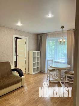 2-к квартира, посуточно, 43м2, 3/5 этаж