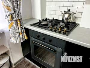 1-к квартира, посуточно, 35м2, 2/5 этаж