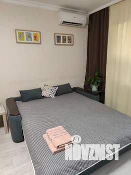 1-к квартира, посуточно, 42м2, 4/9 этаж